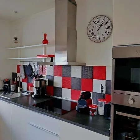 Casinha De Nesquim Holiday home *