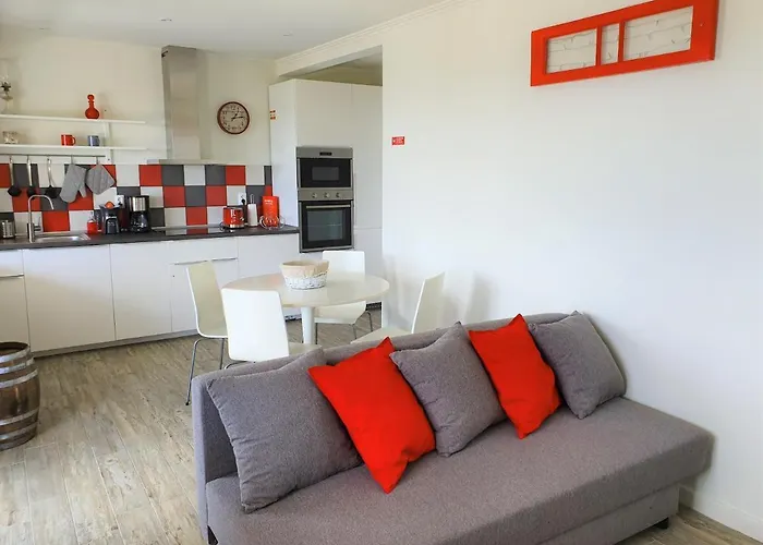 Casinha De Nesquim Holiday home